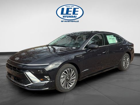 New 2026 Hyundai Sonata SEL FWD image 7
