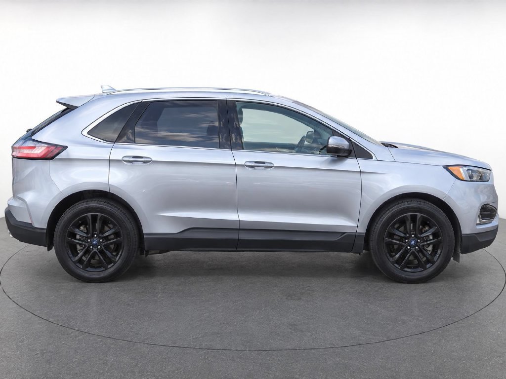 Used 2019 Ford Edge SEL AWD/4WD image 8
