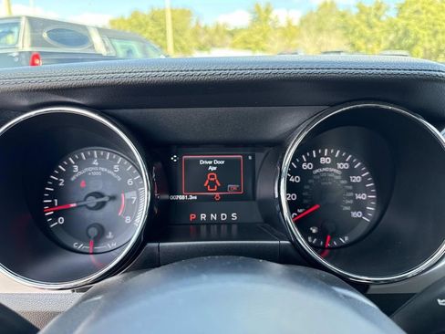 Used 2016 Ford Mustang GT Premium image 22