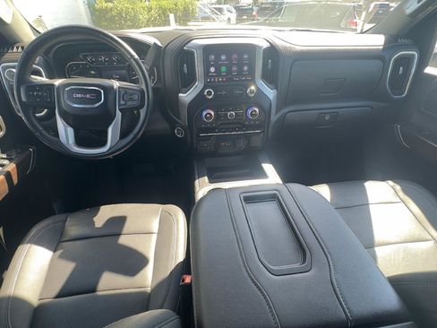 Used 2022 GMC Sierra 3500 SLT w/ SLT Convenience Package AWD/4WD image 8