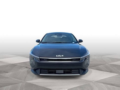 Used 2025 Kia K4 EX FWD image 3