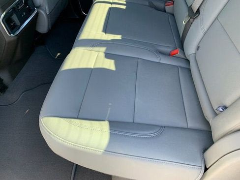 New 2025 GMC Sierra 2500 SLT w/ SLT Convenience Package image 14