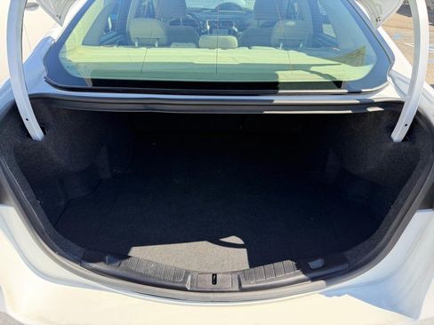 Used 2019 Ford Fusion SE FWD image 48