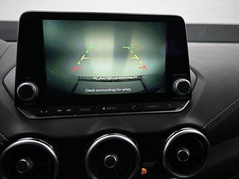 Used 2024 Nissan Sentra SV image 12