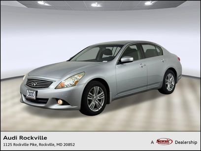 Used 2013 INFINITI G37 x w/ Premium Pkg