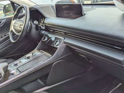 Used 2024 Genesis GV80 2.5T image 32