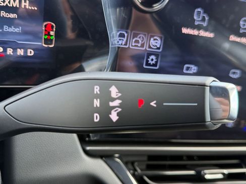 New 2026 Chevrolet Equinox EV RS image 19