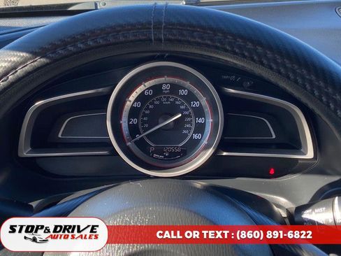 Used 2015 MAZDA MAZDA3 i SV image 15