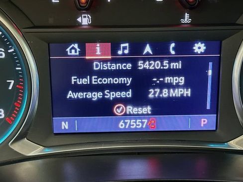 Used 2021 Chevrolet Traverse RS AWD/4WD image 15