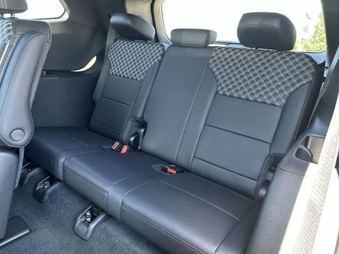 New 2026 GMC Acadia Denali w/ Super Cruise Package AWD/4WD image 27