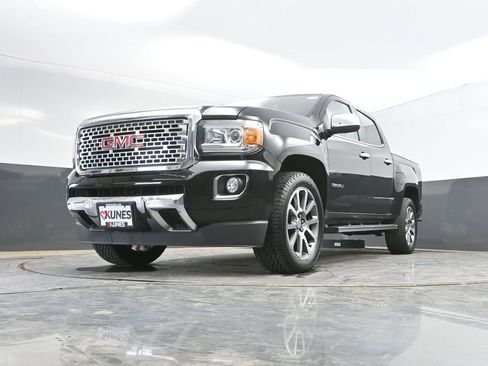 Used 2020 GMC Canyon Denali AWD/4WD image 35