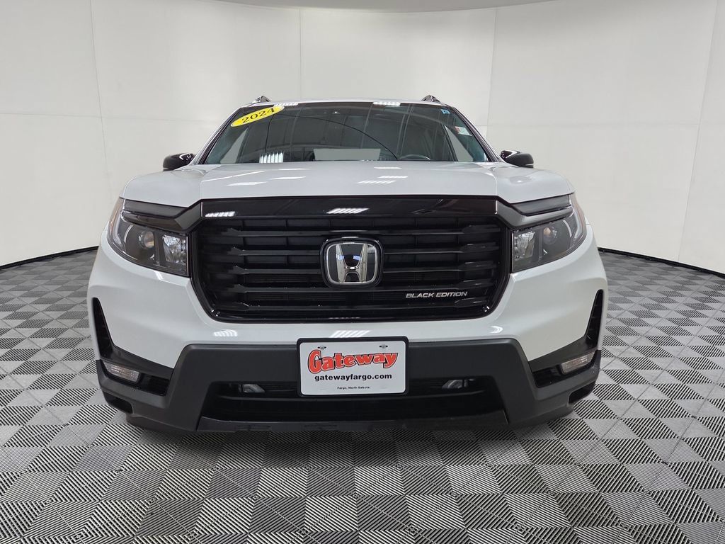Used 2024 Honda Passport Black Edition image 5