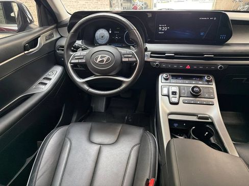 Used 2024 Hyundai Palisade SEL FWD image 16
