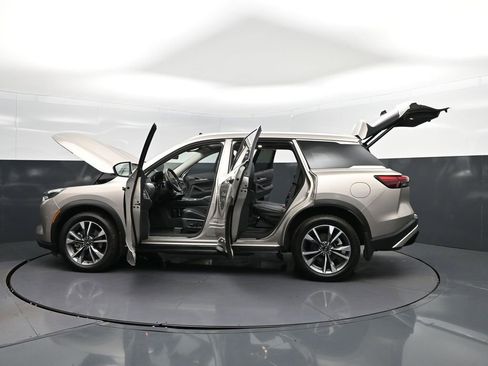 Used 2023 INFINITI QX60 Luxe w/ Cargo Package FWD image 48