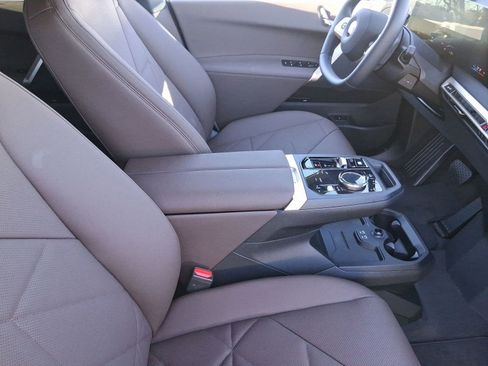 New 2026 BMW iX xDrive45 w/ Premium Package image 29