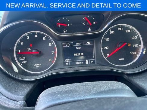Used 2019 Chevrolet Cruze LS w/ LS Convenience Package FWD image 14