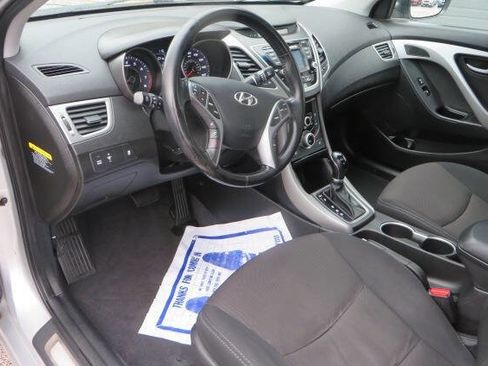 Used 2016 Hyundai Elantra Value Edition image 11