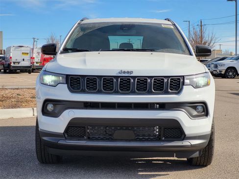 New 2026 Jeep Compass Latitude image 2