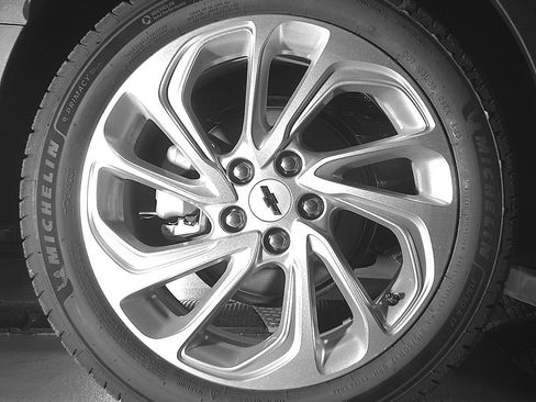 New 2027 Chevrolet Bolt LT FWD image 26