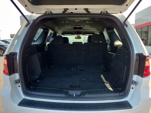 Used 2024 Dodge Durango SXT image 8