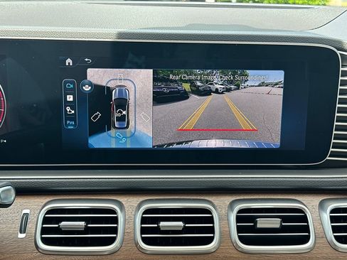 New 2026 Mercedes-Benz GLE 450 4MATIC image 32