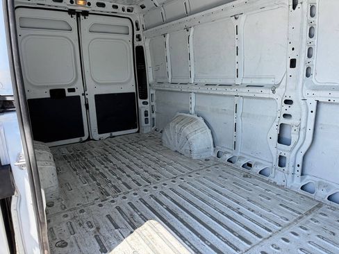 Used 2023 RAM ProMaster 3500 FWD image 25
