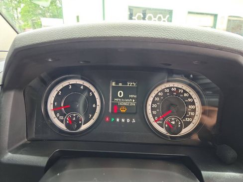Used 2015 RAM 1500 Big Horn AWD/4WD image 36