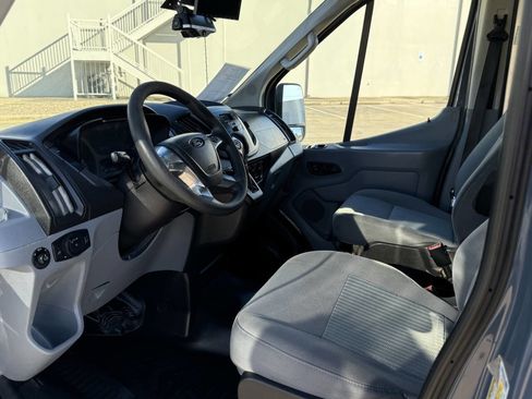 Used 2019 Ford Transit 250 148 High Roof Extended image 10