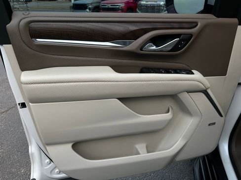 Used 2021 GMC Yukon Denali image 13