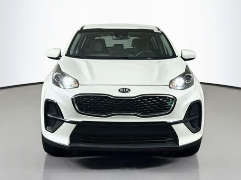 Used 2022 Kia Sportage LX FWD image 2