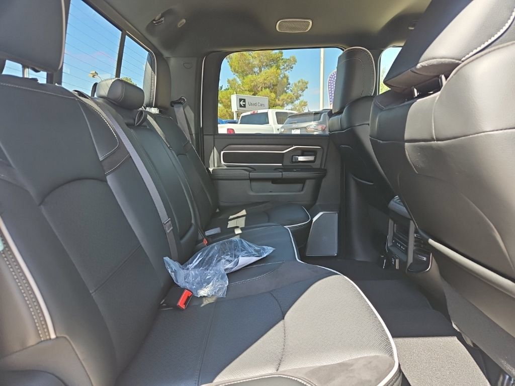 New 2026 RAM 2500 Laramie w/ Night Edition AWD/4WD image 27