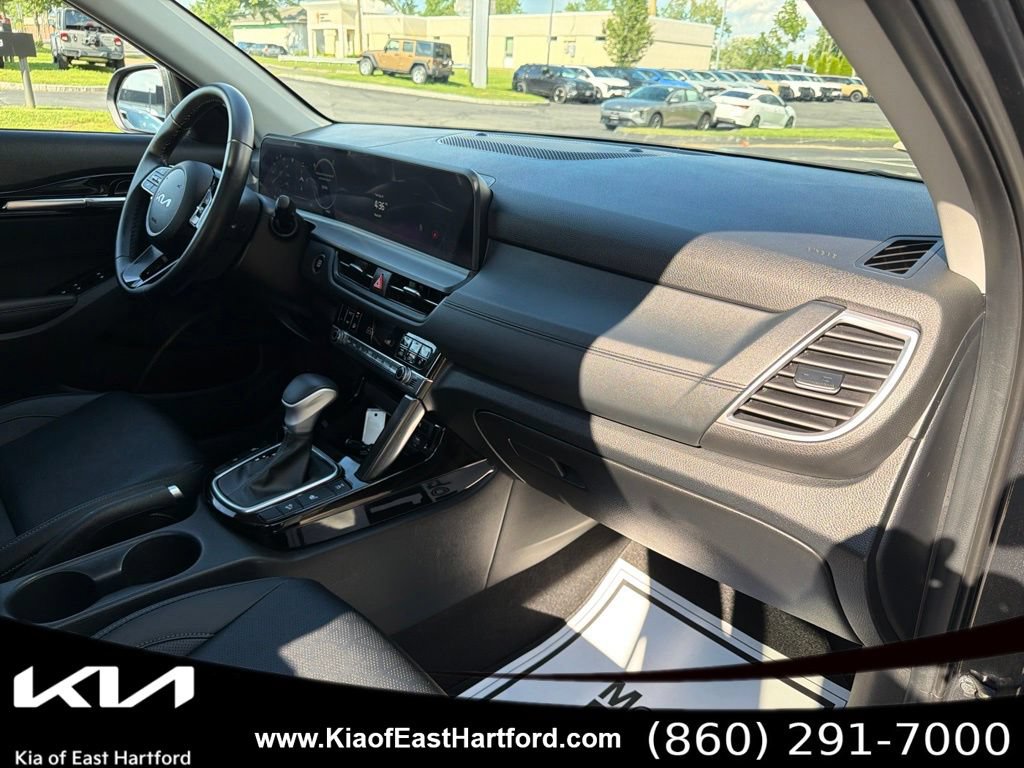 Certified 2024 Kia Seltos EX AWD/4WD image 12