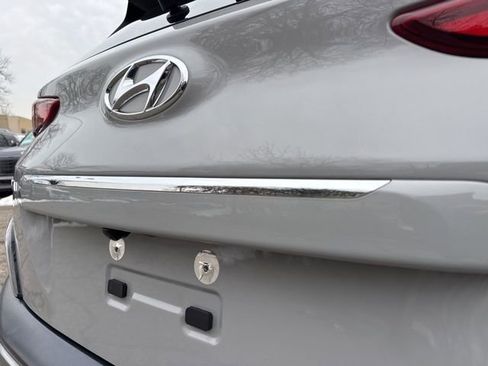 Certified 2023 Hyundai Kona Limited image 18