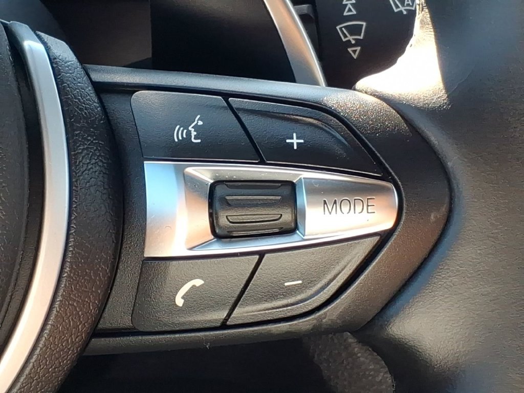 Used 2016 BMW M235i xDrive Coupe AWD/4WD image 11