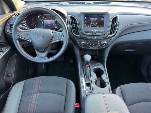 Used 2023 Chevrolet Equinox RS image 17