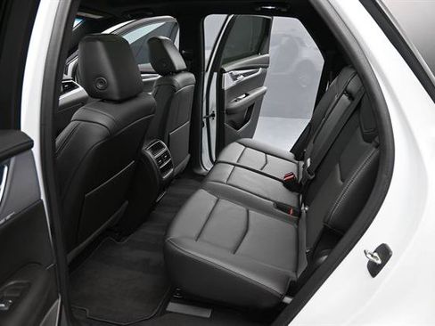 Used 2023 Cadillac XT5 Premium Luxury FWD image 19
