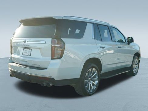 Used 2021 Chevrolet Tahoe Premier w/ Premium Package image 9