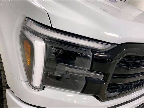 Used 2024 Ford F150 Lariat AWD/4WD image 27
