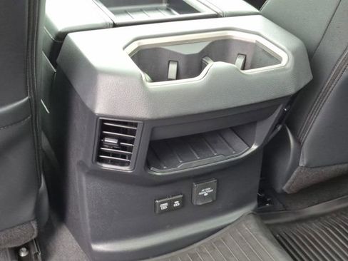 Used 2025 Toyota Tundra Limited image 16