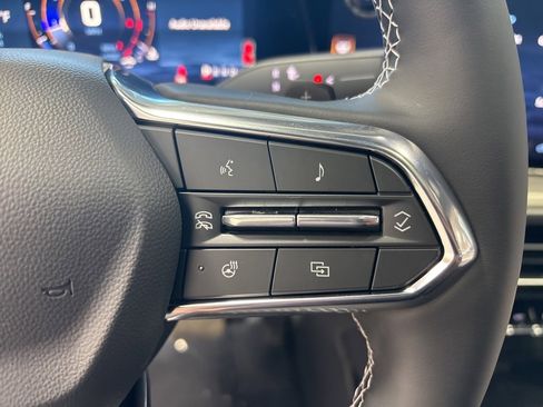 New 2026 Chevrolet Traverse LT w/ Sun and Wheel Package image 19