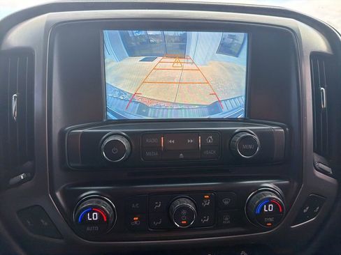 Used 2017 GMC Sierra 1500 SLT w/ All Terrain X Package image 27