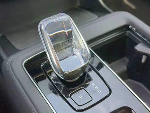 New 2026 Volvo XC90 T8 Ultra w/ Protection Package Premier image 30