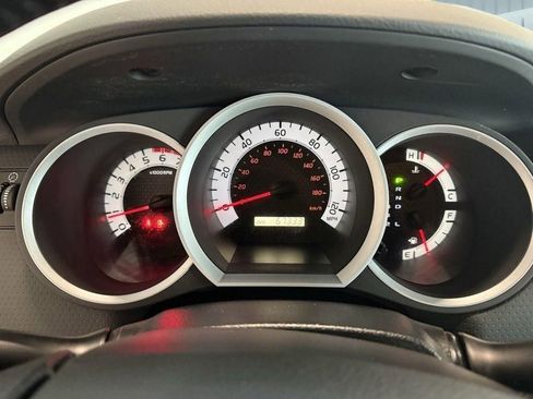 Used 2015 Toyota Tacoma PreRunner w/ SR5 Package image 11