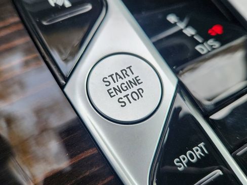 Used 2026 BMW X5 xDrive40i w/ Premium Package image 22