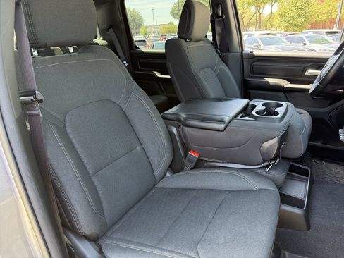 Used 2025 RAM 1500 Warlock AWD/4WD image 25