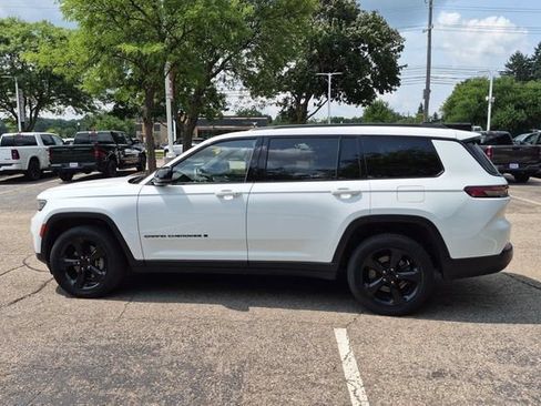 Used 2021 Jeep Grand Cherokee L Laredo AWD/4WD image 6
