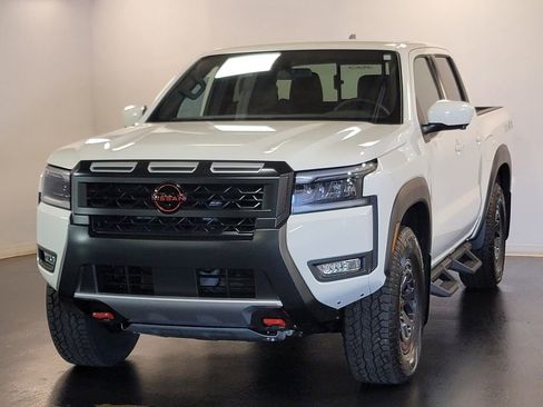 New 2026 Nissan Frontier PRO-4X w/ Pro-4x Convenience Package image 5