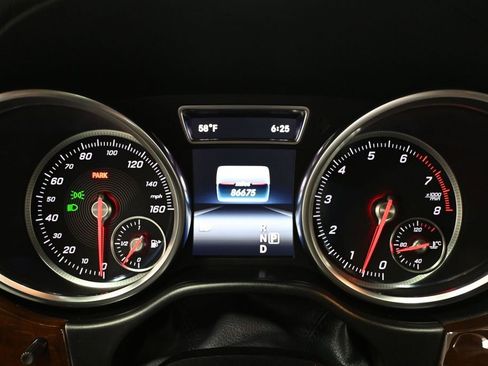 Used 2017 Mercedes-Benz GLS 550 4MATIC image 30