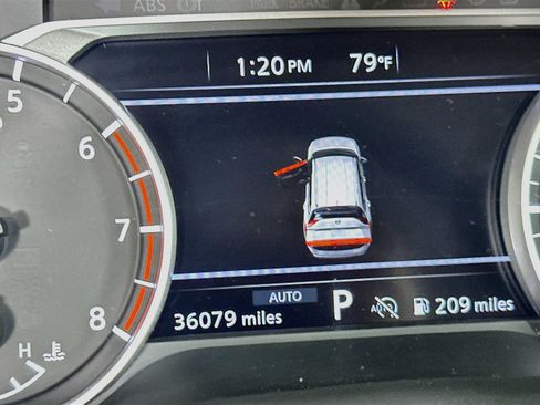 Used 2025 Nissan Rogue SV AWD/4WD image 19
