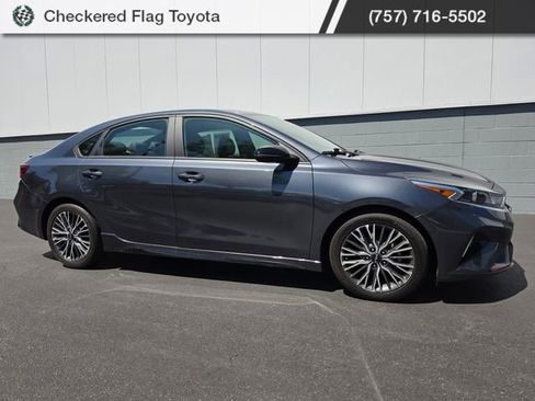 Used 2023 Kia Forte GT-Line w/ GT-Line Technology Package FWD image 10
